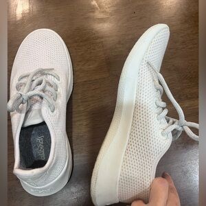 Allbirds TR Tree Runners Women's Size 7 White Casual Mesh Shoes Sneakers